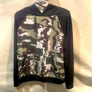 Camo hoodie